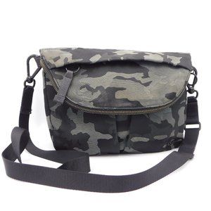 Lululemon athletica Camo Crossbody Bag - Black and Gray EUC